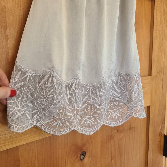 White House‎ Black Market XXS Y2K Silk Embroidered Fairycore Luxury Camisole Top - Picture 3 of 11